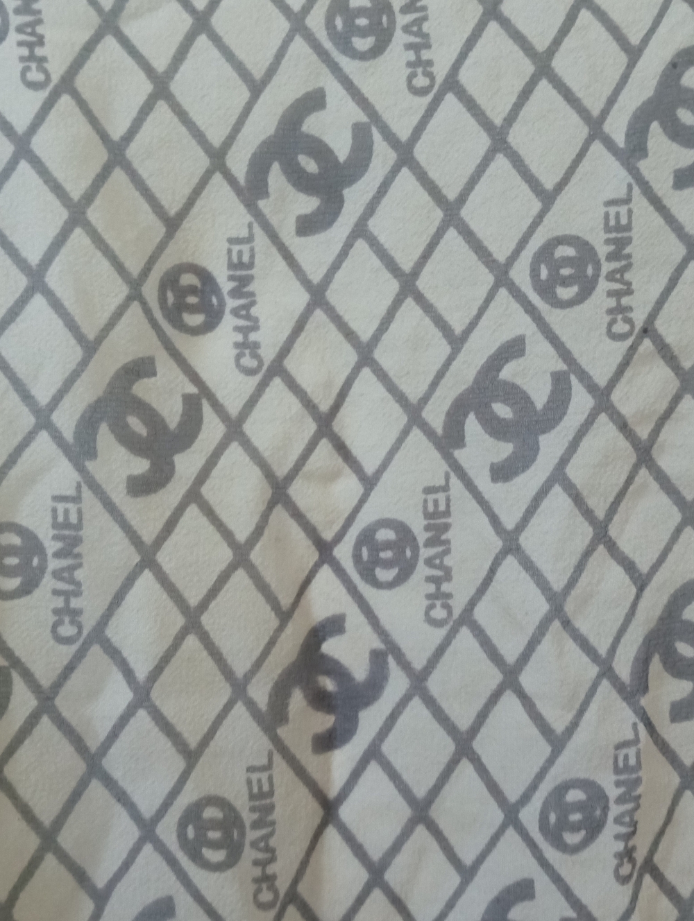 Chanel Scarf - Picture 3 of 4